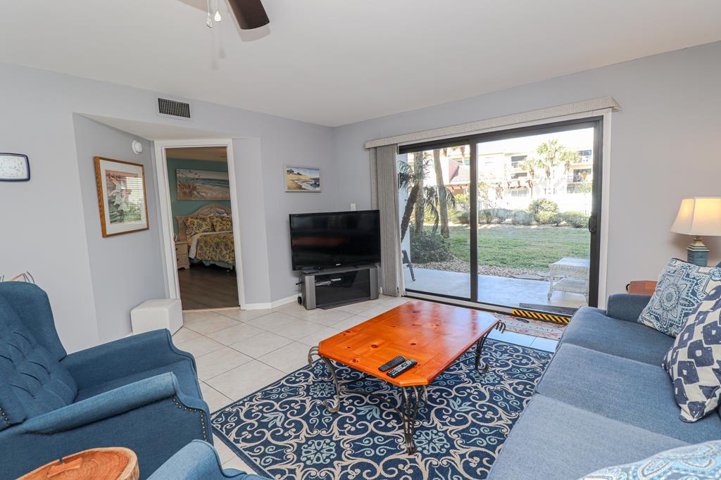 Ocean Village Club O16 Ocean Front Bldg/Pool View Vacation Rental